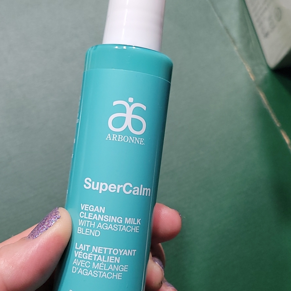 Super calm cleansing milk